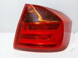 2012 BMW 318 D SE Z3AR 1995 DIESEL SALOON 4 DOORS REAR/TAIL LIGHT ON BODY ( DRIVERS SIDE) 7259894 2012,2013,2014,20152012 BMW 318 RHD REAR/TAIL LIGHT ON BODY ( DRIVERS SIDE) 7259894 7259894     GRADE A