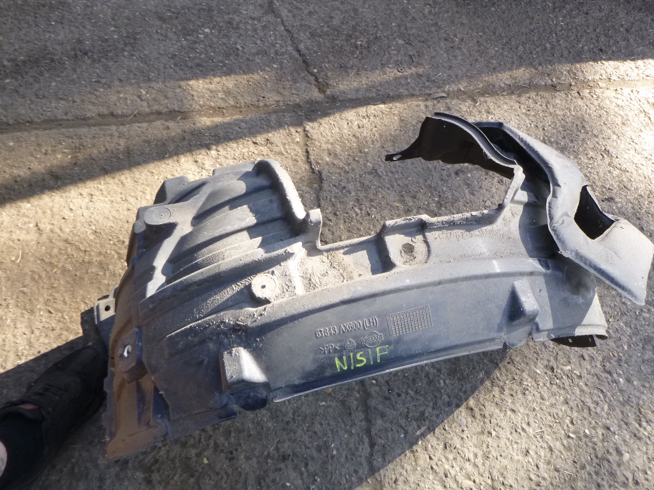 NISSAN MICRA K12 2003-2010 INNER ARCH LINER - DRIVER