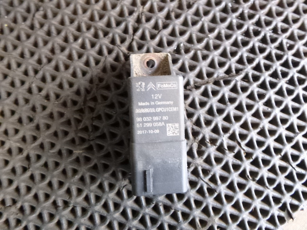 PEUGEOT 208 MK1 2012-2019 GLOW PLUG RELAY