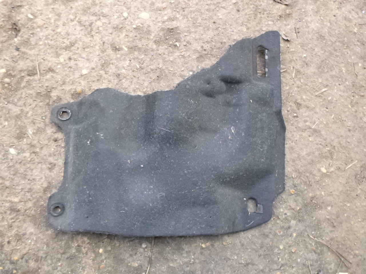 PEUGEOT 208 MK1 2012-2019 1.6 HDI ENGINE COVER
