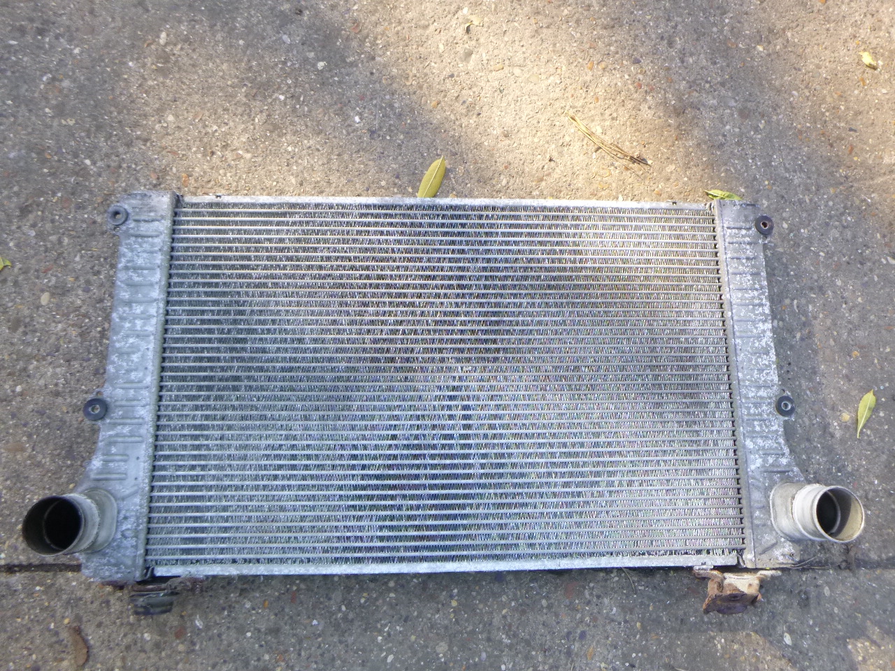 TOYOTA RAV-4 MK3 2006-2012 2.2 D-4D RADIATOR (A/C CAR)
