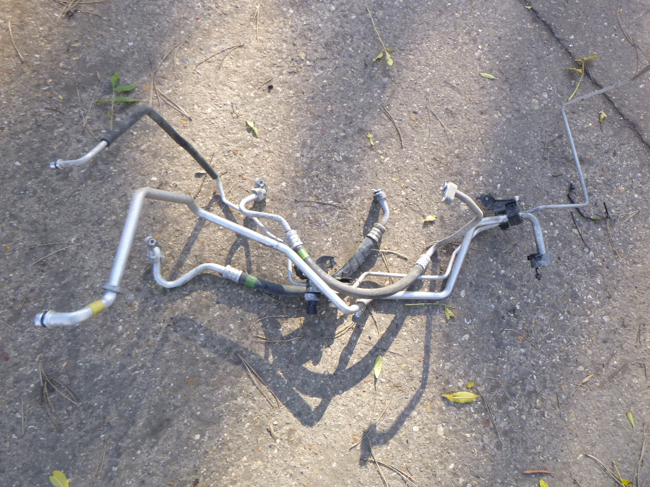 TOYOTA RAV-4 MK3 2006-2012 2.2 D-4D AIR CON PIPES