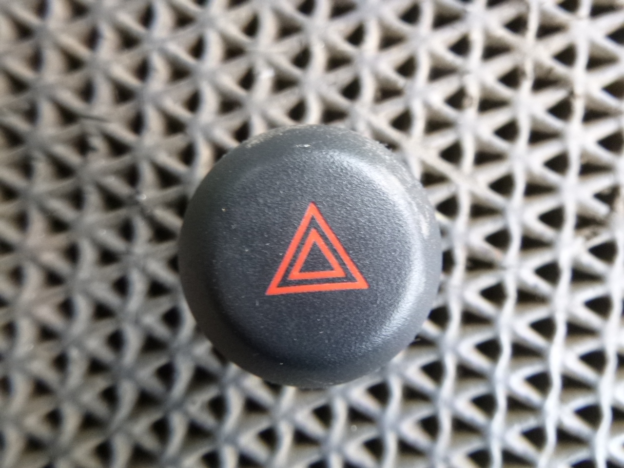 TOYOTA RAV-4 MK3 2006-2012 HAZARD SWITCH