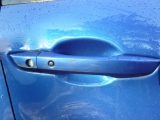 HONDA CIVIC 2017-2020 DOOR HANDLE - DRIVERS FRONT(EXT)  2017,2018,2019,2020HONDA CIVIC MK 10 2017-2020 DOOR HANDLE - DRIVERS FRONT(EXT) BLUE B593M SCUFFS       Used