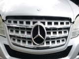MERCEDES M-CLASS ML320 2005-2011 GRILLE IRIDIUM SILVER 775 2005,2006,2007,2008,2009,2010,2011MERCEDES M-CLASS ML320 2008-2011 GRILLE IRIDIUM SILVER 775      Used