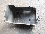 PEUGEOT 208 MK1 2012-2019 BATTERY BOX 2012,2013,2014,2015,2016,2017,2018,2019PEUGEOT 208 MK1 2012-2019 BATTERY BOX - 9801801880      Used