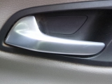 FORD TRANSIT CUSTOM 2013-2024 DOOR HANDLE - PASSENGER FRONT (INT)  2013,2014,2015,2016,2017,2018,2019,2020,2021,2022,2023,2024FORD TRANSIT CUSTOM 2013-2018 DOOR HANDLE - PASSENGER FRONT (INT) SILVER      Used