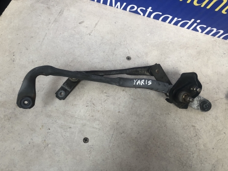 TOYOTA YARIS ICON + D-4D 2011-2015 WIPER LINKAGE  2011,2012,2013,2014,2015      Used