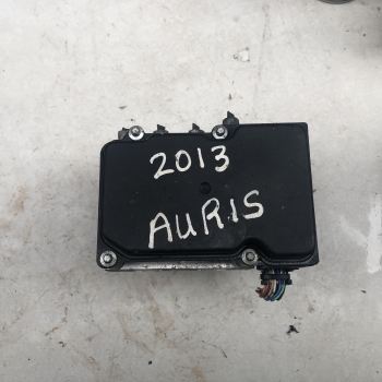 TOYOTA AURIS EXCEL VALVEMATIC 2012-2018 ABS UNITS  2012,2013,2014,2015,2016,2017,2018      Used