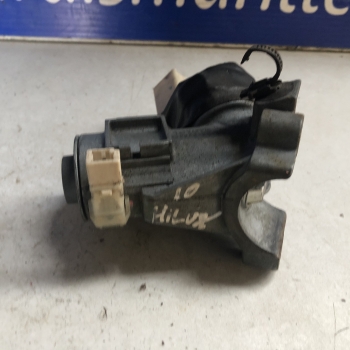 TOYOTA HILUX 2006-2010 IGNITION SWITCH  2006,2007,2008,2009,2010TOYOTA HILUX 2006-2010 IGNITION SWITCH       Used