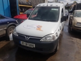 OPEL COMBO 2000 1.3 CDTI 16V 5DR 2007 HUBS FRONT RIGHT  2007VAUXHALL COMBO 2000 1.3 CDTI 16V 5DR 2007 HUBS FRONT RIGHT       Used
