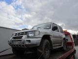 MITSUBISHI PAJERO V 26 2.8 3DR 1997 DRIVES GEARBOX TO FRONT  1997MITSUBISHI PAJERO V 26 2.8 3DR 1997 DRIVES GEARBOX TO FRONT       Used
