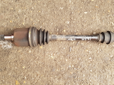 VOLVO V40 S40 1.8 GDi PETROL 1999 - 04 RH UK O/S DRIVER SIDE DRIVESHAFT 8251757 | Volvo Saab Breakers Ltd | Volvo Saab Breakers | Used Spare Car Parts VOLVO V40 S40 1.8 GDi PETROL 1999 - 04 RH UK O/S DRIVER SIDE DRIVESHAFT 8251757 | Volvo Saab Breakers Ltd | Volvo Saab Breakers | Used Spare Car Parts