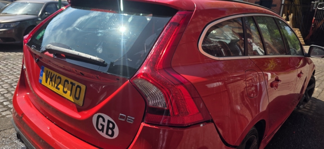 VOLVO V60 D3 SE E5 5 DOHC ESTATE DOORS 2010-2014 REAR/TAIL LIGHT (DRIVER SIDE) VOLVO V60 D5 R-DESIGN E5 5 DOHC REAR/TAIL LIGHT (DRIVER SIDE) 2009-2013 2009,2010,2011,2012,2013VOLVO V60 D3 SE E5 5 DOHC ESTATE DOORS 2010-2014 REAR/TAIL LIGHT (DRIVER SIDE) GOOD
