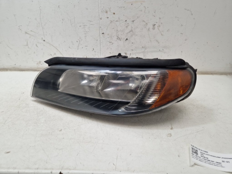 VOLVO V70 D SE E4 4 DOHC HEADLIGHT/HEADLAMP (PASSENGER SIDE) 30796139 2007-2015 2007,2008,2009,2010,2011,2012,2013,2014,2015VOLVO  V70 HEADLAMP 2007-2011  LEFT SIDE UK PASSENGER SIDE NEARSIDE  31214354 30796139     GOOD