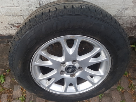 VOLVO XC70 SE LUXURY D E4 5 DOHC ALLOY WHEEL - SINGLE 30748333, 30639359, XENIA 2000-2007 2000,2001,2002,2003,2004,2005,2006,2007VOLVO S60 V70 XC70 16 INCH XENIA ALLOY WHEEL 30748333. 8623855 12-MONTH WARRANTY 30748333, 30639359, XENIA      GOOD
