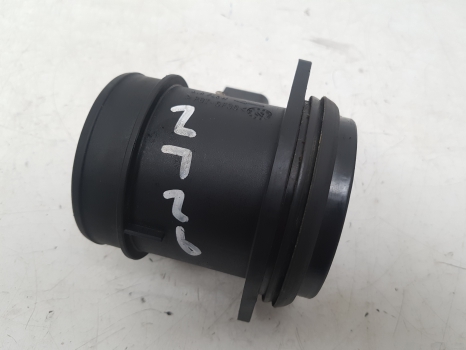 VOLVO XC70 D5 SE E4 5 DOHC AIR FLOW METER 34063382 2004-2007 2004,2005,2006,2007VOLVO XC70 D5 SE E4 5 DOHC AIR FLOW METER 2004-2007 34063382 MAF, MASS AIRFLOW    GOOD
