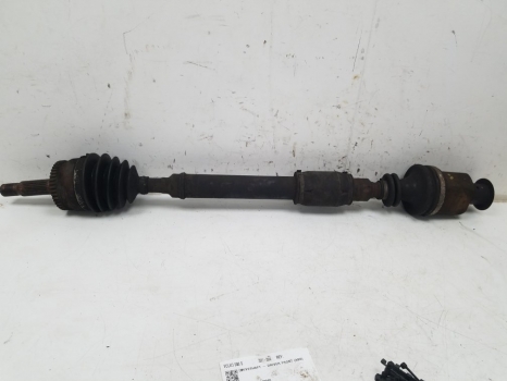 #9817 VOLVO S40 S SALOON 4 Doors 1998-2004 1.8 DRIVESHAFT - DRIVER FRONT (ABS) 1998,1999,2000,2001,2002,2003,2004VOLVO S40 V40 1.6 1.8 NOT GDi MANUAL 98-2004 RH UK O/S DRIVERS SIDE  DRIVESHAFT       GOOD