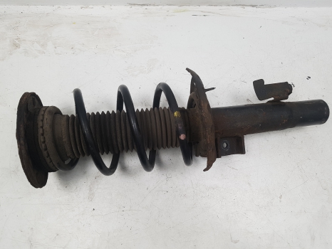 VOLVO V60 S60 2010-17 RH UK DRIVERS SIDE FRONT STRUT SHOCK ABSORBER ASSEMBLY VOLVO V60 D4 BUSINESS EDITION E6 4 DOHC STRUT/SHOCK/LEG (FRONT DRIVER SIDE) 31262896 2013-2015 2013,2014,2015VOLVO V60 S60 2010-17 RH UK DRIVERS SIDE FRONT STRUT SHOCK ABSORBER ASSEMBLY 31262896 GOOD