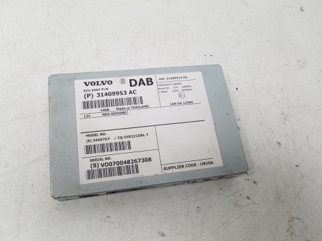 VOLVO V40 XC60 V60 S60 DAB RADIO ECU (2011-16) 31409953, 31409514 12-M WARRANTY VOLVO V60 D4 BUSINESS EDITION E6 4 DOHC DAB RADIO ECU 31409953 AC, 31409514 AA, 34A070 H / CQ-0VE321DBL-T 2013-2017 2013,2014,2015,2016,2017VOLVO V40 XC60 V60 S60 DAB RADIO ECU (2011-16) 31409953, 31409514 12-M WARRANTY 31409953 AC, 31409514 AA, 34A070 H / CQ-0VE321DBL-T GOOD