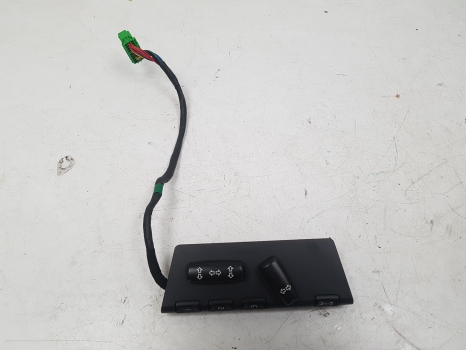 VOLVO XC90 2003-2009 POWER BLACK SEAT SWITCHES (RH UK DRIVERS SIDE) ) 39999380 VOLVO V60 D4 BUSINESS EDITION E6 4 DOHC POWER SEAT SWITCHES (RH UK DRIVERS SIDE) 39999380 2013-2015 2013,2014,2015VOLVO XC90 2003-2009 POWER BLACK SEAT SWITCHES (RH UK DRIVERS SIDE) ) 39999380 39999380 GOOD