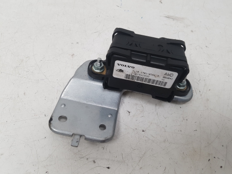 VOLVO XC70 D5 SE E4 5 DOHC YAW SENSOR 30667844AA 2004-2007 2004,2005,2006,2007VOLVO XC70 D5 SE E4 5 DOHC YAW SENSOR 2004-2007 12-MONTH WARRANTY 30667844AA     GOOD