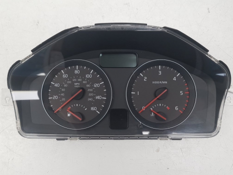 VOLVO V50 SE LUXURY D E4 4 DOHC SPEEDO CLOCKS & REV COUNTER 31254779 2004-2010 2004,2005,2006,2007,2008,2009,2010VOLVO C30 V50 S40 C70 2.4 D5 DIESEL 07-09 SPEEDO CLOCKS & REV COUNTER 31254779 31254779     GOOD