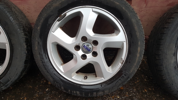 #24144 VOLVO C30 ES D2 HATCHBACK 3 DOORS 2004-2012 ALLOY WHEEL - SINGLE 2004,2005,2006,2007,2008,2009,2010,2011,2012VOLVO C30 V50 S40 2004-12 16 INCH CONVECTOR ALLOY WHEEL 31202052   31202052 CONVECTOR     GOOD