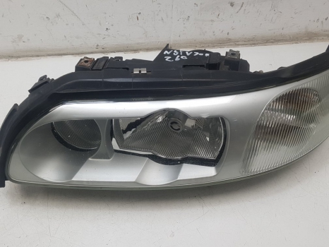 VOLVO V70 R HEADLIGHT/HEADLAMP XENON (PASSENGER SIDE) 30655958 2003-2007 2003,2004,2005,2006,2007VOLVO  V70 R XENON HEADLAMP LEFT HAND UK PASSENGER NEARSIDE 2003-05 30655958 30655958     GOOD