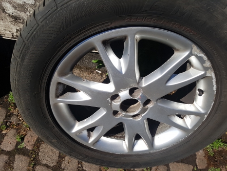 VOLVO XC90 D5 SE 5 DOHC ALLOY WHEEL - SINGLE 30639519, ATLANTIS, 18 INCH 2002-2006 2002,2003,2004,2005,2006VOLVO XC90 ALLOY WHEEL 30639519, ATLANTIS, 18 INCH RIM 2002-2006 30639519, ATLANTIS, 18 INCH     GOOD