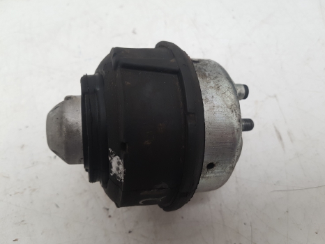 VOLVO S60 V70 XC70 S80 XC90 2002-2007 2.4 D5 REAR ENGINE MOUNT 30666175 12M WTY VOLVO XC70 D5 SE E4 5 DOHC ENGINE MOUNT (REAR) 30666175, 30778952 2004-2007 2004,2005,2006,2007VOLVO S60 V70 XC70 S80 XC90 2002-2007 2.4 D5 REAR ENGINE MOUNT 30666175 12M WTY 30666175, 30778952 GOOD