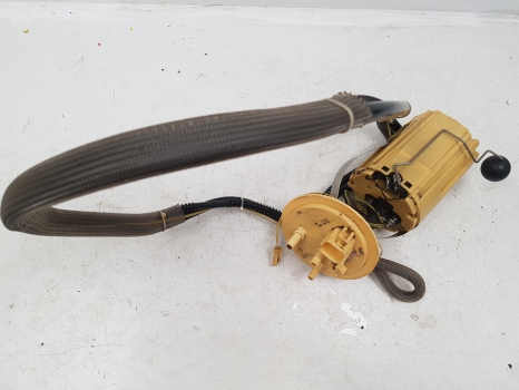 VOLVO XC70 D5 SE E4 5 DOHC FUEL PUMP (IN TANK) 30671066, 0580303065, 0 580 303 065 2004-2007 2004,2005,2006,2007VOLVO V70 S60  2006-09 2.4 D5 185HP INTANK FUEL PUMP 30671066 0580303065  30671066, 0580303065, 0 580 303 065 FUEL PUMP, INTANK UNIT, LOW PRESSURE PUMP    GOOD