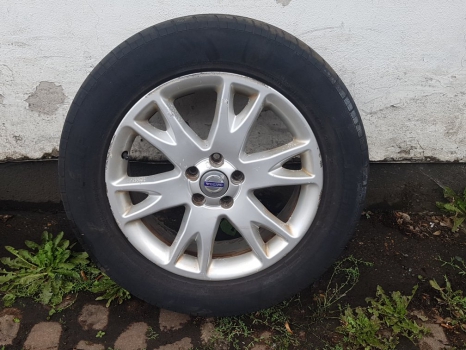 VOLVO V70 SE D5 E4 5 DOHC ALLOY WHEEL - SINGLE 30748436, 2005-2008 2005,2006,2007,2008VOLVO XC90 ALLOY WHEEL 2002 - 2014 18 INCH ATLANTIS 30748436  30748436,     Used