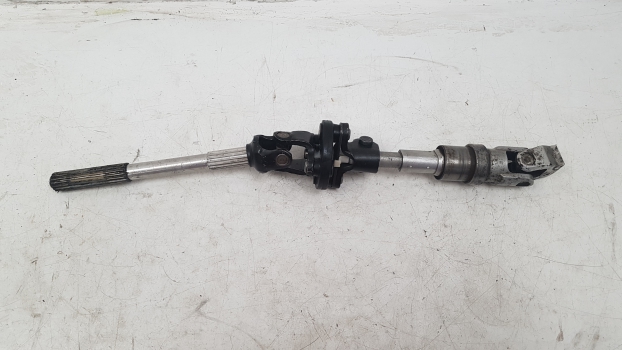 VOLVO V70 T5 SE E3 UNIVERSAL JOINT 8641491 1999-2004 OEM PART 12-MONTH WARRANTY VOLVO V70 T5 SE E3 5 DOHC UNIVERSAL JOINT 8641491 1999-2004 1999,2000,2001,2002,2003,2004VOLVO V70 T5 SE E3 UNIVERSAL JOINT 8641491 1999-2004 OEM PART 12-MONTH WARRANTY 8641491 Used
