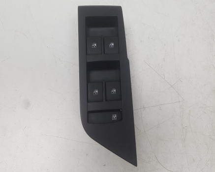 #19290 SAAB 9-5 VECTOR SE TID E5 4 DOHC SALOON 4 DOORS 2010-2012 ELECTRIC WINDOW SWITCH - CENTRE 2010,2011,2012SAAB NG 95 9-5 2010-2012 WINDOW SWITCH PACK 13319395 13319395     USED