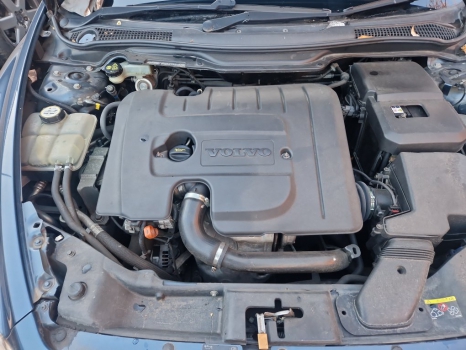 VOLVO C30 D DRIVE S E4 4 DOHC ENGINE DIESEL BARE D4164T, 6906148 2006-2012 2006,2007,2008,2009,2010,2011,2012VOLVO C30 DIESEL  ENGINE 2006-2012  D4164T, 6906148  65K MILES D4164T, 6906148     GOOD