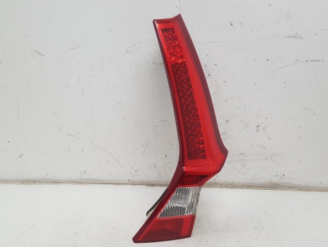 VOLVO V70 D SE E4 5 DOHC REAR/TAIL LIGHT ON TAILGATE (DRIVERS SIDE) 31395069 2009-2010 2009,2010 31395069     GOOD