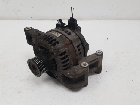 VOLVO C30 R-DESIGN E4 4 DOHC ALTERNATOR 30795945 2006-2012 2006,2007,2008,2009,2010,2011,2012VOLVO C30 R-DESIGN E4 4 DOHC ALTERNATOR 30795945 2006-2012 30795945     Used