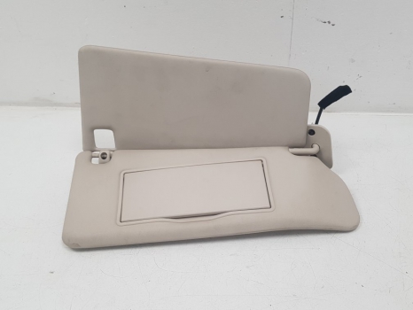 SAAB 9-5 AERO HOT E3 4 DOHC SUN VISOR (DRIVER SIDE) BEIGE 2001-2009 2001,2002,2003,2004,2005,2006,2007,2008,2009SAAB 9-5 AERO HOT E3 4 DOHC SUN VISOR (DRIVER SIDE) BEIGE 2001-2009 BEIGE     Used