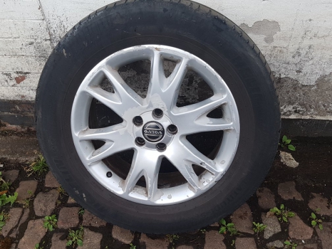 VOLVO XC90 D5 SE E4 5 DOHC ALLOY WHEEL - SINGLE 30748436 2005-2012 2005,2006,2007,2008,2009,2010,2011,2012VOLVO XC90 ALLOY WHEEL 2002 - 2014 18 INCH ATLANTIS 30748436  30748436      Used