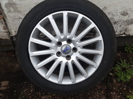 VOLVO S80 SE A ALLOY WHEEL - SINGLE 30666082 REGOR 2006-2011 2006,2007,2008,2009,2010,2011VOLVO V70 S80 2007-2015 17 INCH REGOR 30666082 ALLOY WHEEL  30666082 REGOR     GOOD