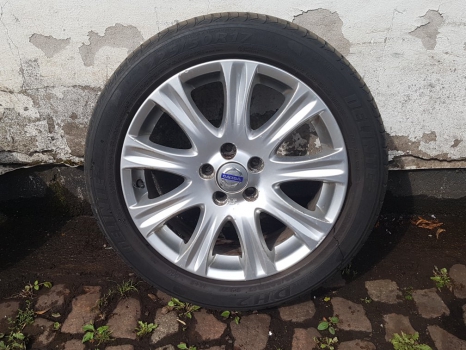 VOLVO V70 ALLOY WHEEL - SINGLE 312025166 30760638 CASSINI 2007-2014 2007,2008,2009,2010,2011,2012,2013,2014VOLVO V70 S80 2007-2014 17 INCH ALLOY WHEEL 312025166 30760638 CASSINI 312025166 30760638 CASSINI     GOOD