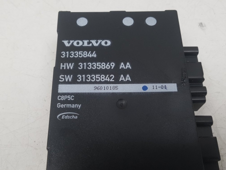 VOLVO V70 2008-11 POWER LIFT TAILGATE CONTROL MODULE | Volvo Saab