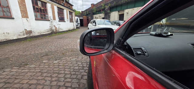 VOLVO S40 V50 D R DESIGN LH PASSENGER STANDARD DOOR MIRROR 3303001 2007-2009 VOLVO V50 D5 SPORT E4 5 DOHC DOOR MIRROR - ELECTRIC (PASSENGER SIDE) 3303001 2008 2008VOLVO S40 V50 D R DESIGN LH PASSENGER STANDARD DOOR MIRROR 3303001 2007-2009 3303001 POWER-FOLD MEMORY GOOD