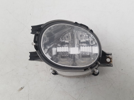 VOLVO C30 R-DESIGN E4 4 DOHC FOG LIGHT (FRONT DRIVER SIDE) 31353110 2006-2012 2006,2007,2008,2009,2010,2011,2012VOLVO C30 R-DESIGN E4 4 DOHC FOG LIGHT (FRONT DRIVER SIDE) 31353110 2006-2012 31353110     GOOD