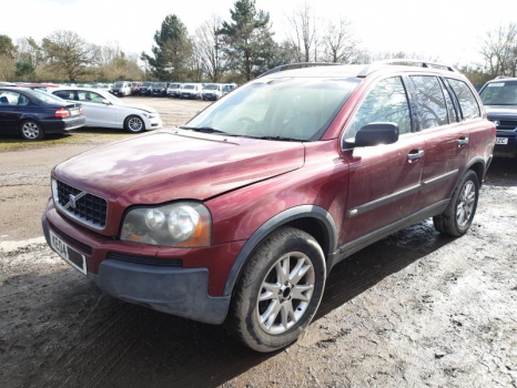 VOLVO XC 90 D5 SE AWD SEMI-AUTO 2002-2006 BREAKING FOR SPARES  2002,2003,2004,2005,2006VOLVO XC 90 D5 SE AWD SEMI-AUTO 2002-2006 BREAKING FOR SPARES       Used