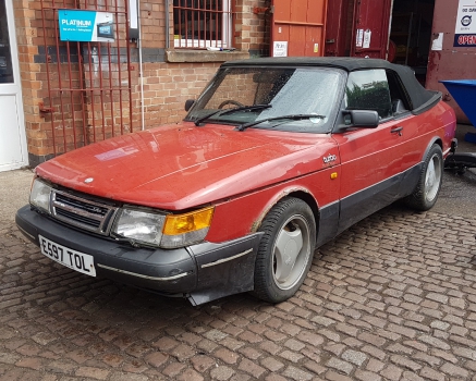 SAAB 900 TURBO 16 CONVERTIBLE BREAKING FOR SPARES  SAAB 900 TURBO 16 CONVERTIBLE BREAKING FOR SPARES       Used