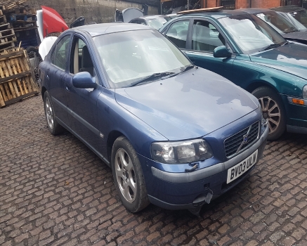 VOLVO S60 D5 S E3 5 DOHC 2000-2003 BREAKING FOR SPARES  2000,2001,2002,2003VOLVO S60 D5 S E3 5 DOHC 2000-2003 BREAKING FOR SPARES       Used