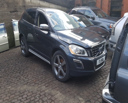 VOLVO XC60 R-DESIGN D5 AWD AUTO 2009-2011 BREAKING FOR SPARES  2009,2010,2011VOLVO XC60 R-DESIGN D5 AWD AUTO 2009-2011 BREAKING FOR SPARES       Used