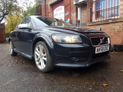 VOLVO C30 D SE SPORT E4 4 DOHC 2006-2012 BREAKING FOR SPARES  2006,2007,2008,2009,2010,2011,2012      Used